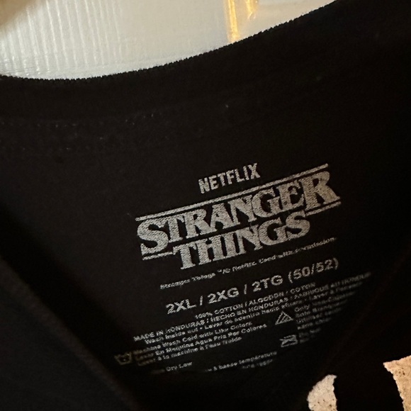 Hellfire Club - Stranger Things - T-Shirt - Picture 2 of 3